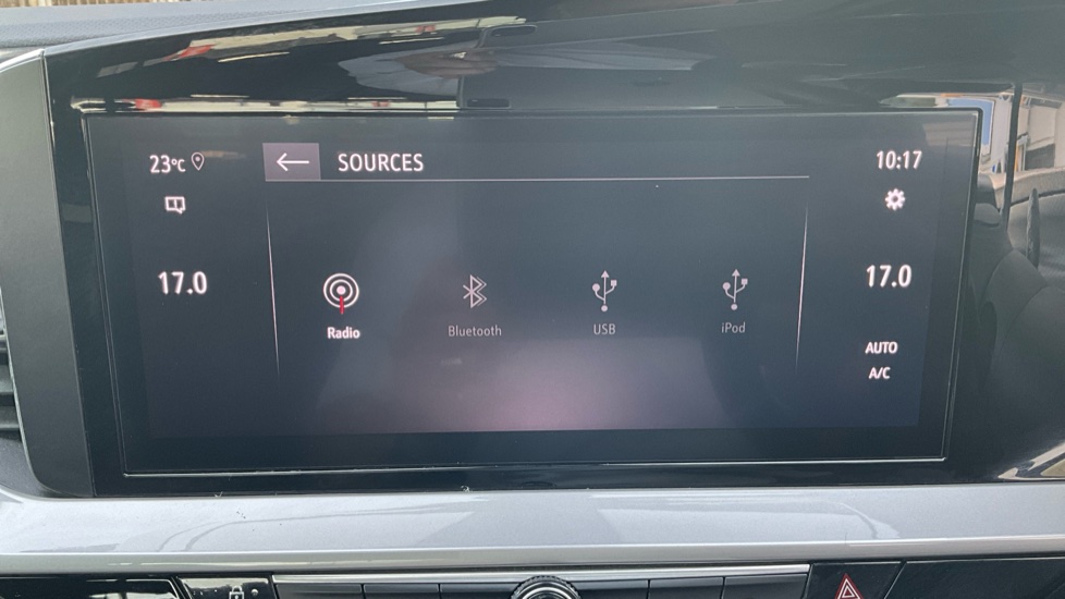 Vauxhall Mokka 100kW Ultimate 50kWh 5dr Auto Electric Hatchback - Image 39