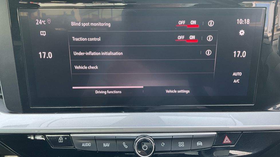 Vauxhall Mokka 100kW Ultimate 50kWh 5dr Auto Electric Hatchback - Image 41
