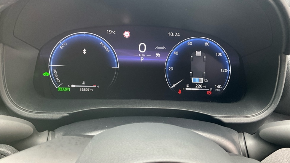 Toyota Yaris 1.5 Hybrid Excel 5dr CVT Hybrid Hatchback - Image 18