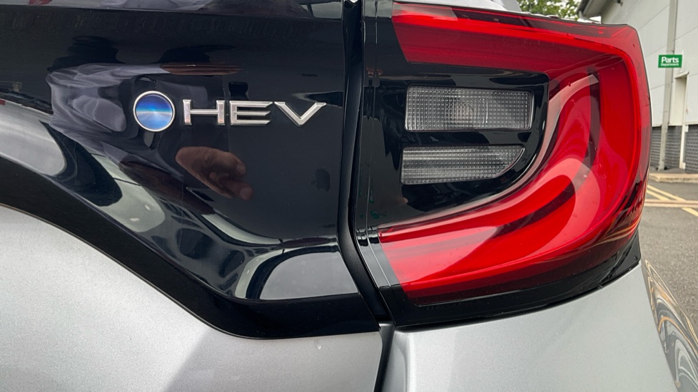 Toyota Yaris 1.5 Hybrid Excel 5dr CVT Hybrid Hatchback - Image 22