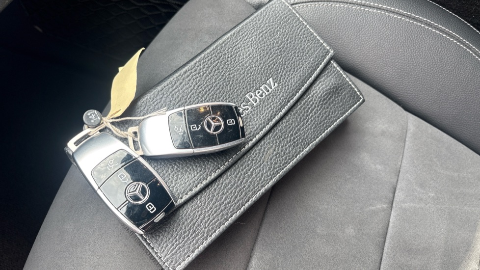 Mercedes-Benz E-Class E220d AMG Line Night Edition Prem + 4dr 9G-Tronic Diesel Saloon - Image 19
