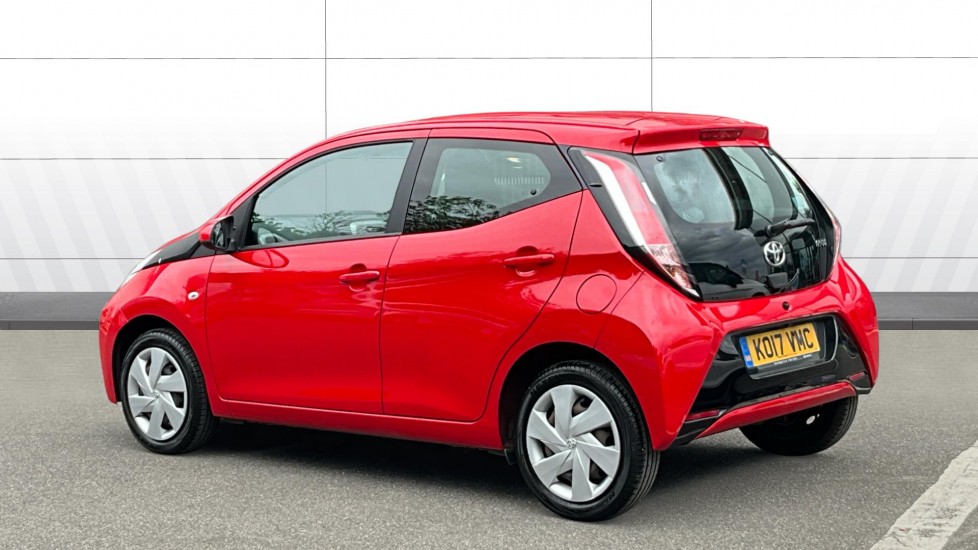 Toyota Aygo 1.0 VVT-i X-Play 5dr Petrol Hatchback - Image 2