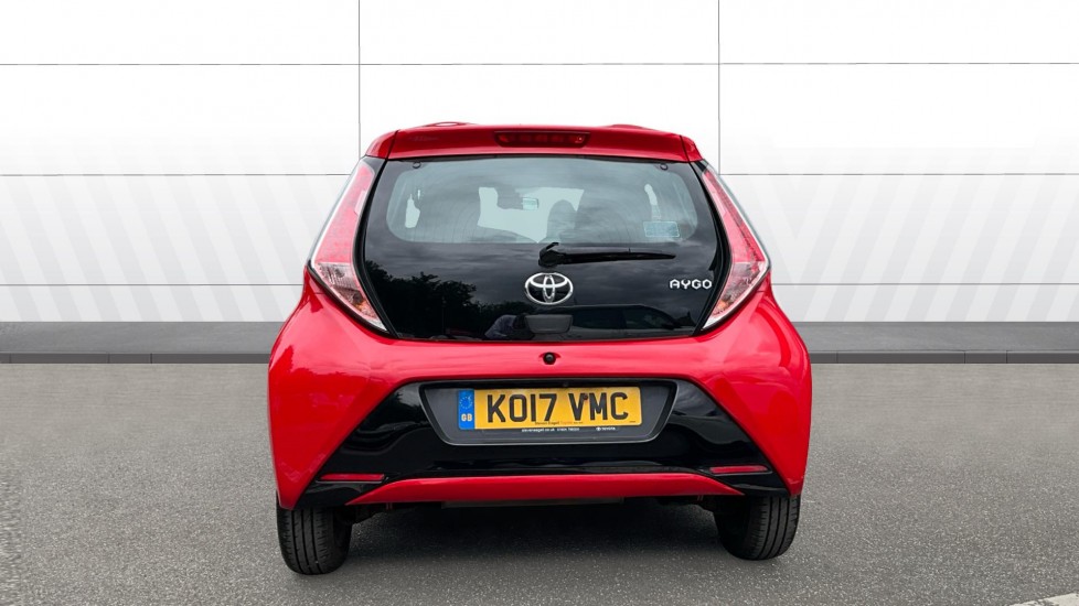 Toyota Aygo 1.0 VVT-i X-Play 5dr Petrol Hatchback - Image 6