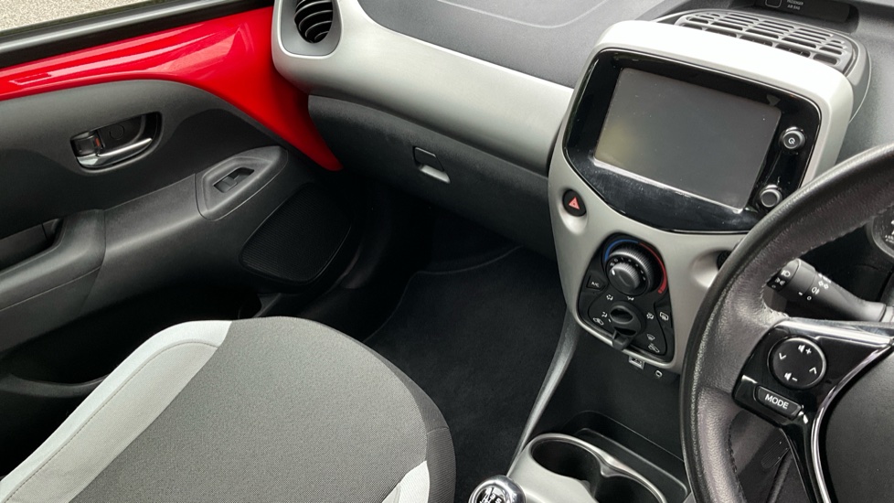 Toyota Aygo 1.0 VVT-i X-Play 5dr Petrol Hatchback - Image 14