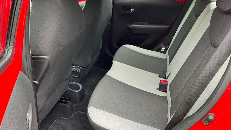 Toyota Aygo 1.0 VVT-i X-Play 5dr Petrol Hatchback - Image 16