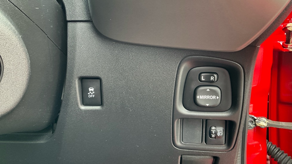 Toyota Aygo 1.0 VVT-i X-Play 5dr Petrol Hatchback - Image 29