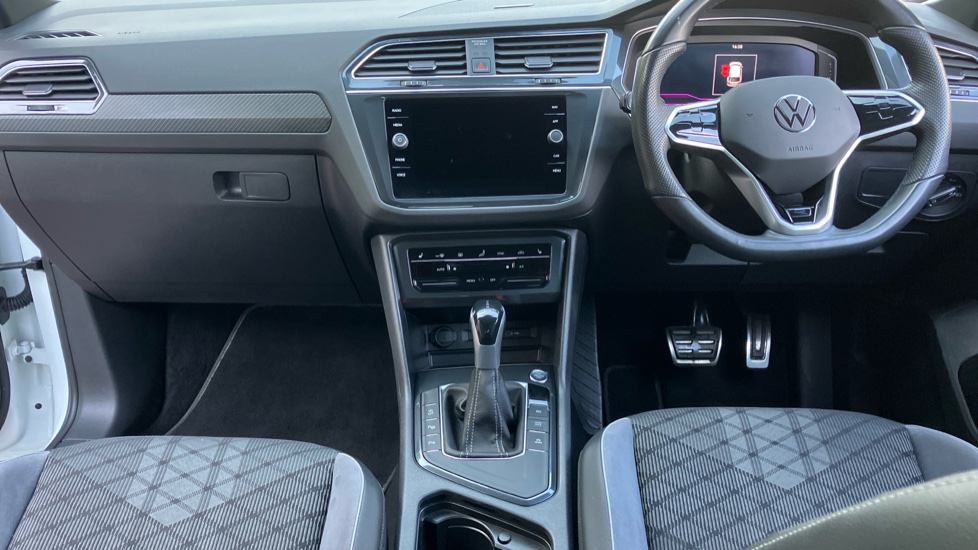 Volkswagen Tiguan 1.5 TSI 150 R-Line Edition 5dr DSG Petrol Estate - Image 10