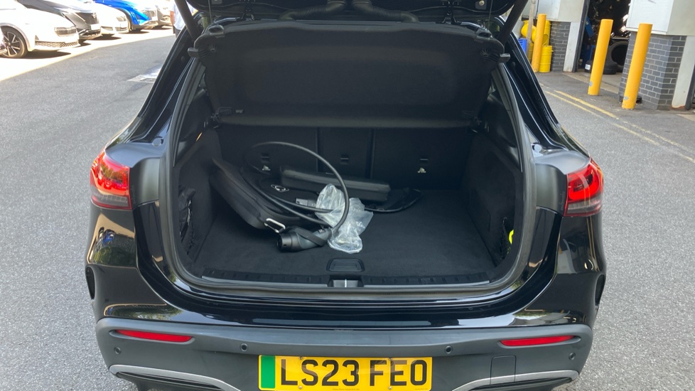 Mercedes-Benz Eqa 250+ 140kW AMG Line 70.5kWh 5dr Auto Electric Hatchback - Image 4