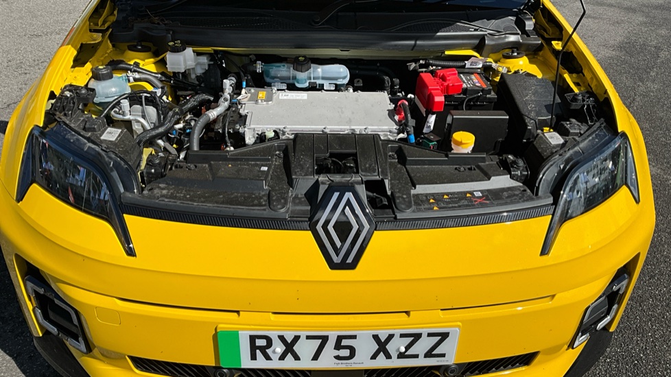 Renault 5 110kW Iconic Five Comfort Range 52kWh 5dr Auto Electric Hatchback - Image 8