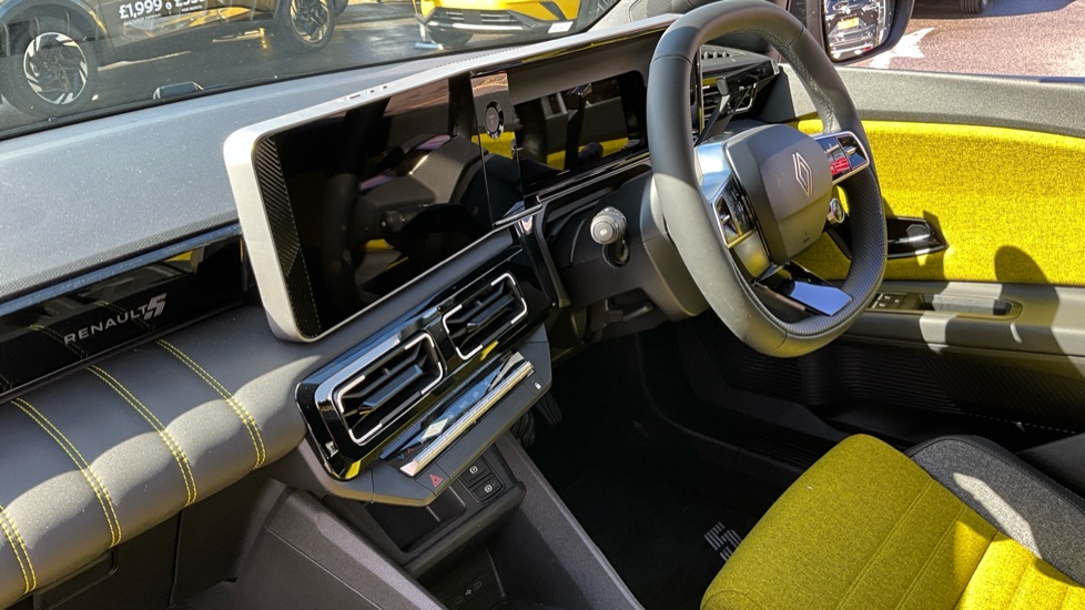 Renault 5 110kW Iconic Five Comfort Range 52kWh 5dr Auto Electric Hatchback - Image 9