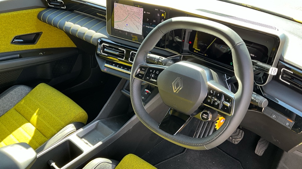 Renault 5 110kW Iconic Five Comfort Range 52kWh 5dr Auto Electric Hatchback - Image 11