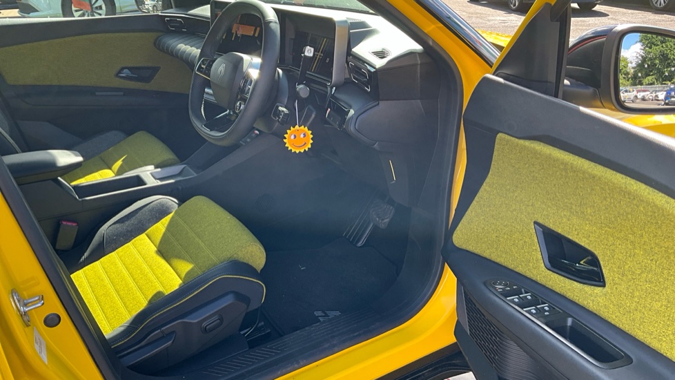 Renault 5 110kW Iconic Five Comfort Range 52kWh 5dr Auto Electric Hatchback - Image 27