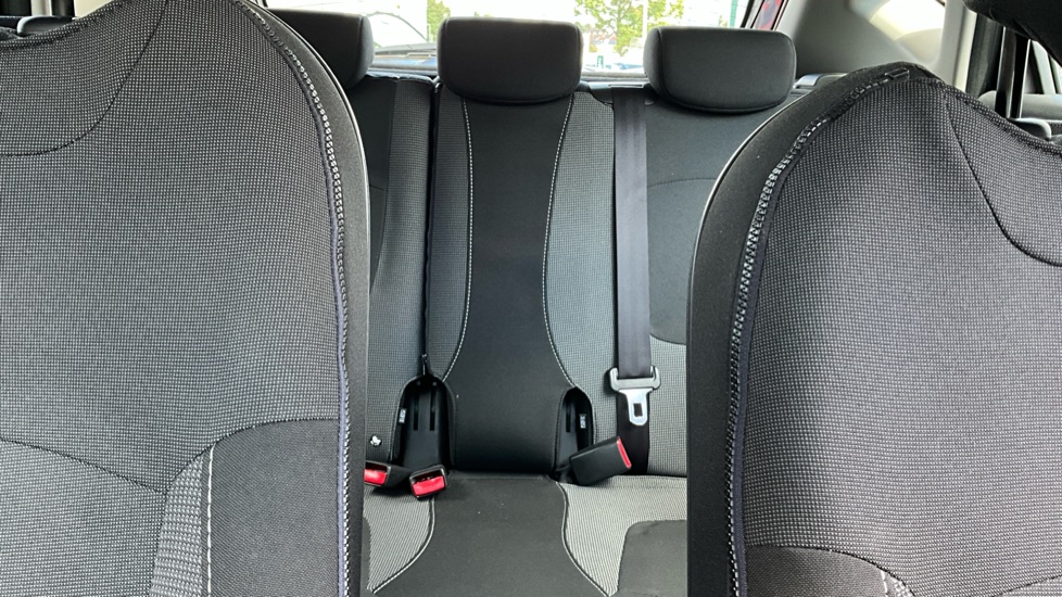 Renault Captur 1.5 dCi 90 Dynamique Nav 5dr Auto Diesel Hatchback - Image 15