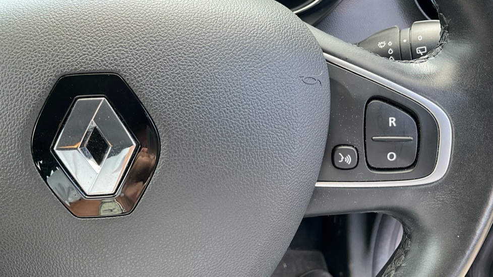 Renault Captur 1.5 dCi 90 Dynamique Nav 5dr Auto Diesel Hatchback - Image 31