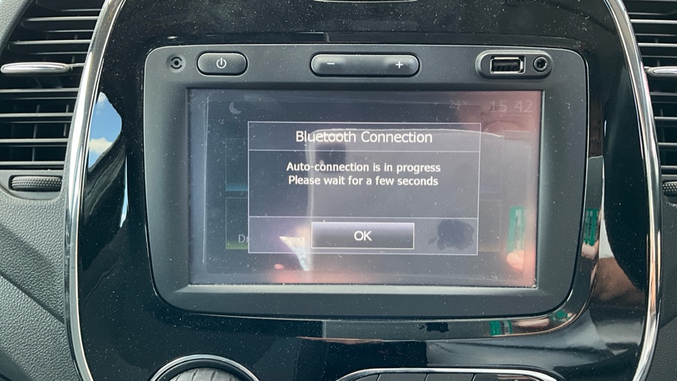 Renault Captur 1.5 dCi 90 Dynamique Nav 5dr Auto Diesel Hatchback - Image 37