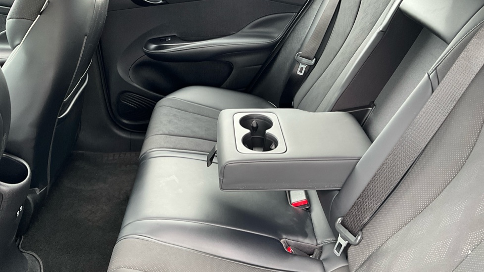 BYD Dolphin 150kW Comfort 60.4kWh Auto Electric Hatchback - Image 23