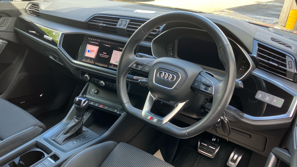 Audi Q3 40 TFSI Quattro Black Edition 5dr S Tronic Petrol Estate - Image 11