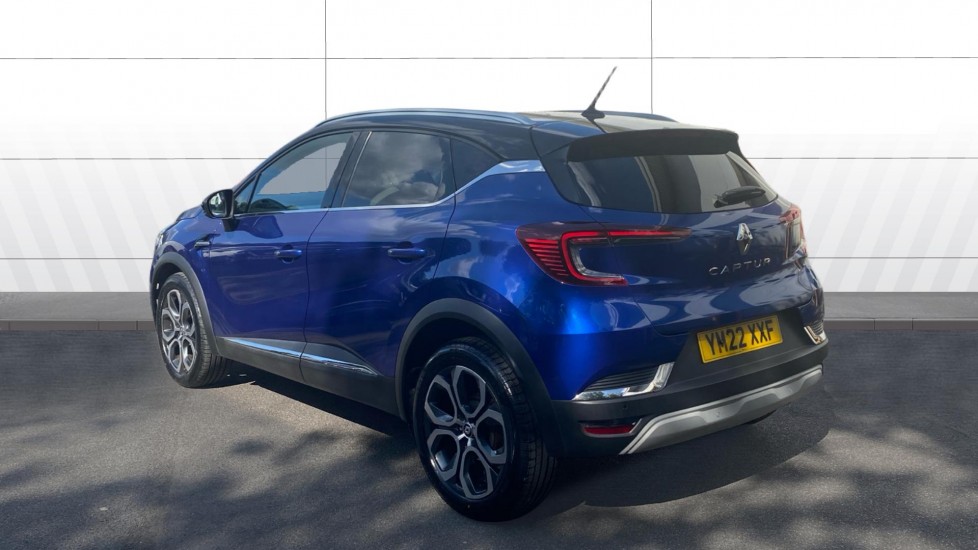 Renault Captur 1.3 TCE 140 SE Edition 5dr Petrol Hatchback - Image 2