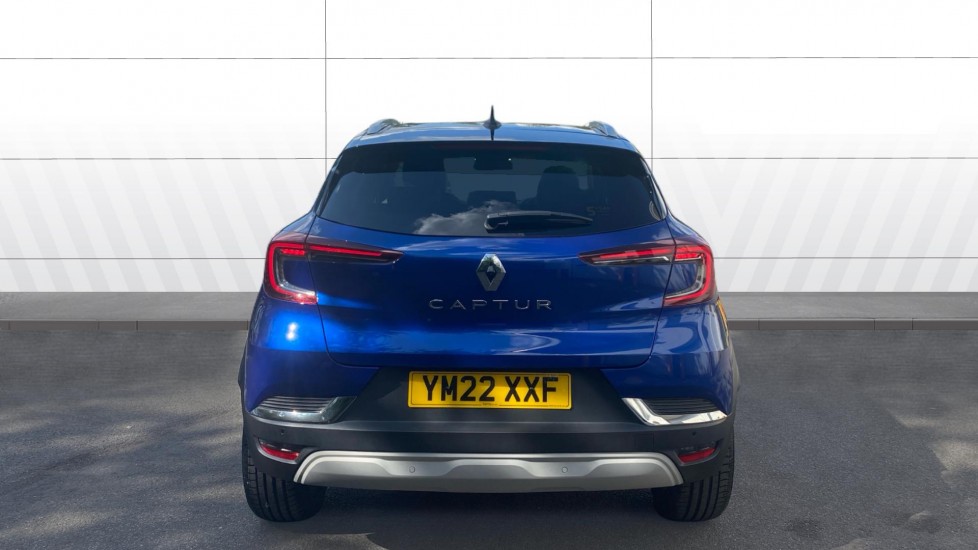 Renault Captur 1.3 TCE 140 SE Edition 5dr Petrol Hatchback - Image 6
