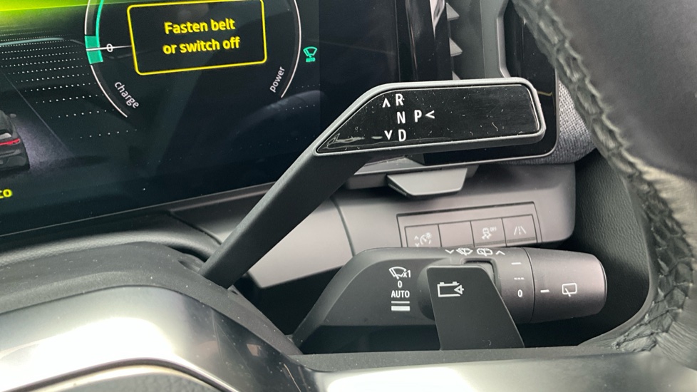 Renault Megane E-Tech EV60 160kW Launch Edition 60kWh OC 5dr Auto Electric Hatchback - Image 23
