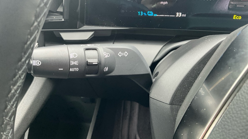Renault Megane E-Tech EV60 160kW Launch Edition 60kWh OC 5dr Auto Electric Hatchback - Image 25