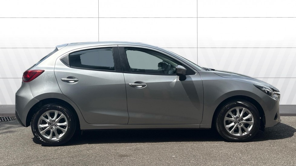 Mazda 2 1.5 75 SE-L 5dr Petrol Hatchback - Image 5