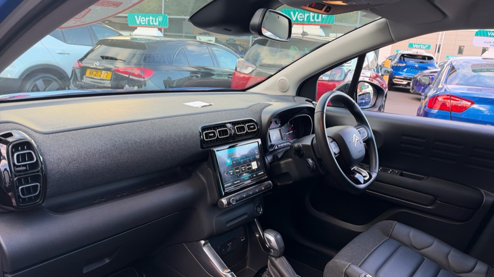 Citroen C3 Aircross 1.2 PureTech 130 Shine Plus 5dr EAT6 Petrol Hatchback - Image 9