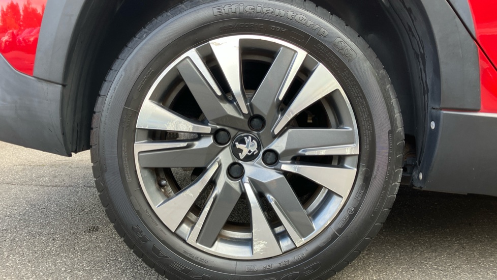 Peugeot 2008 1.2 PureTech Allure Premium 5dr Petrol Estate - Image 7