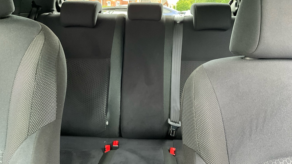 Nissan Juke 1.6 Acenta Premium 5dr Xtronic Petrol Hatchback - Image 15