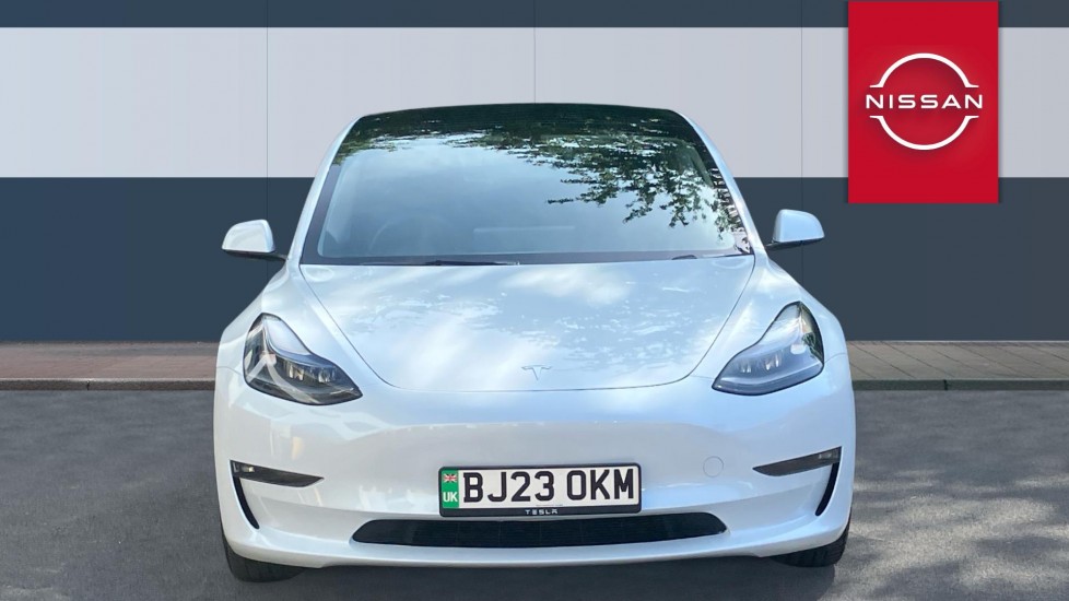 Tesla Model 3 Long Range AWD 4dr Auto Electric Saloon - Image 3