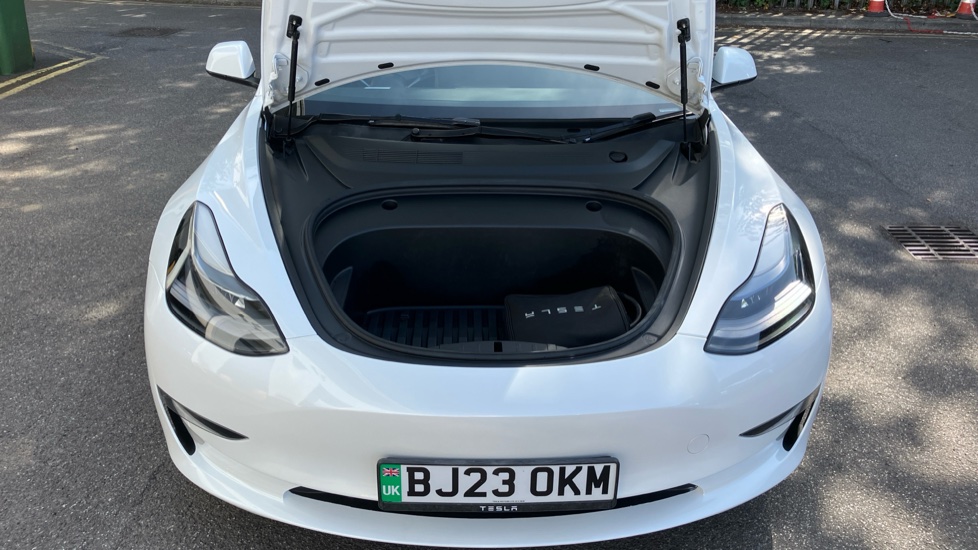Tesla Model 3 Long Range AWD 4dr Auto Electric Saloon - Image 8