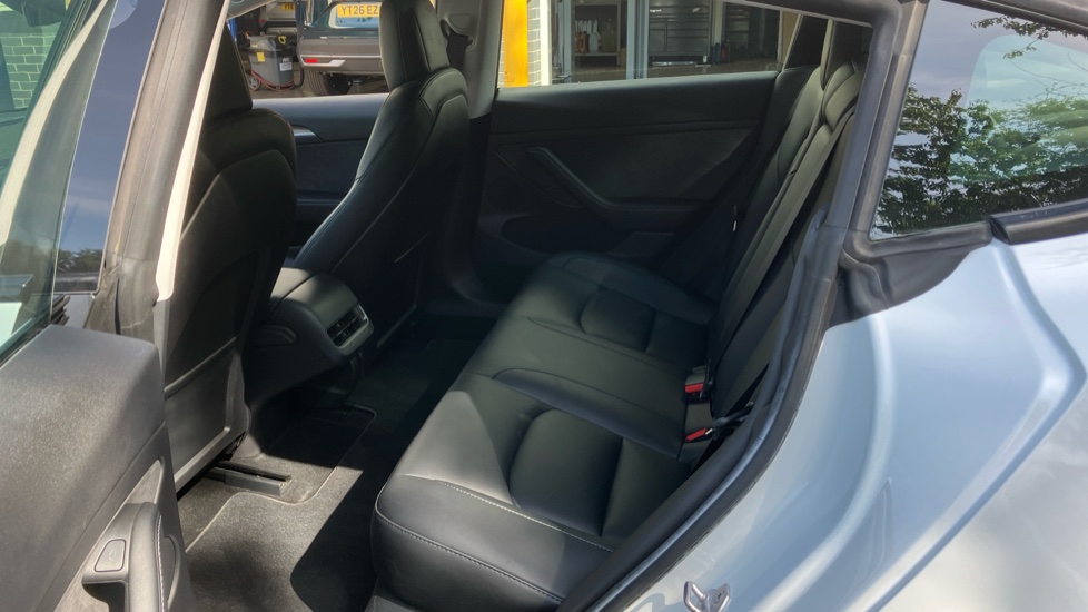 Tesla Model 3 Long Range AWD 4dr Auto Electric Saloon - Image 16