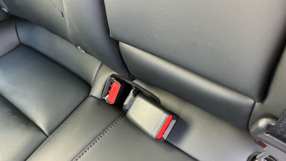 Tesla Model 3 Long Range AWD 4dr Auto Electric Saloon - Image 17