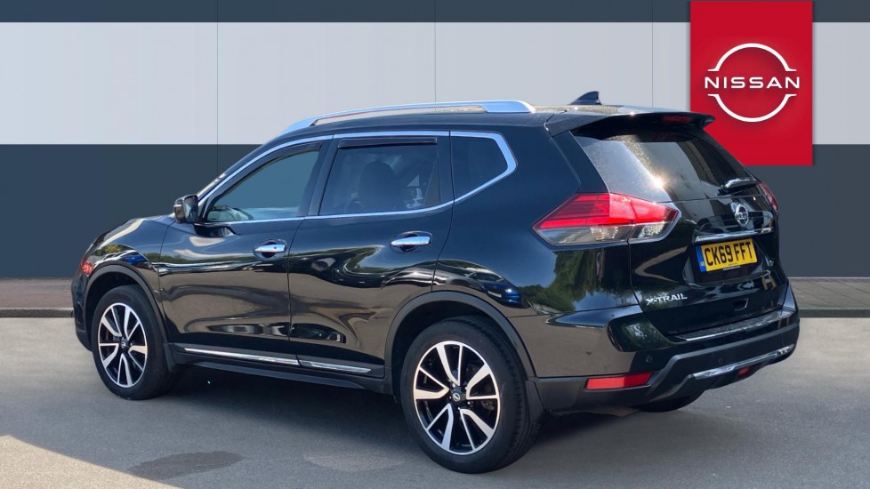 Nissan X-Trail 1.7 dCi Tekna 5dr 4WD CVT [7 Seat] Diesel Station Wagon - Image 2