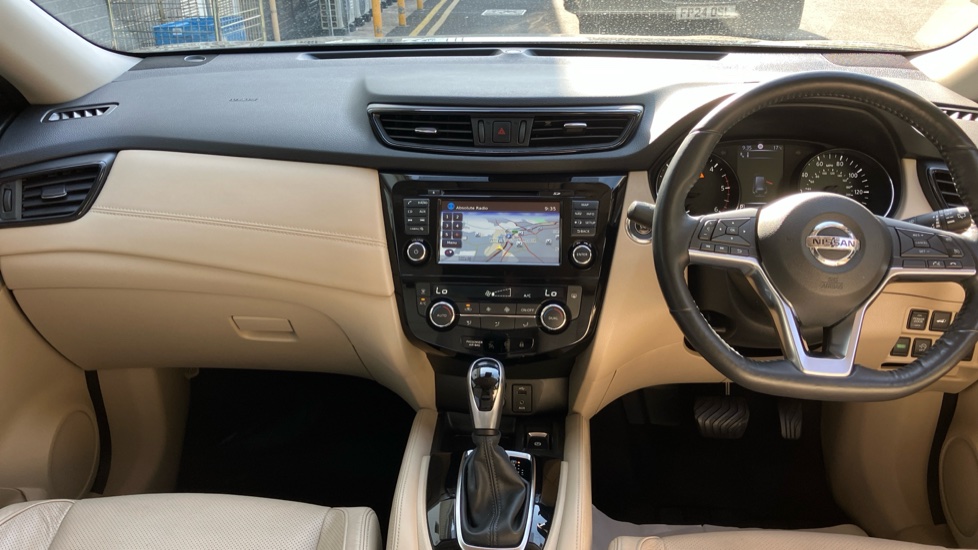 Nissan X-Trail 1.7 dCi Tekna 5dr 4WD CVT [7 Seat] Diesel Station Wagon - Image 10