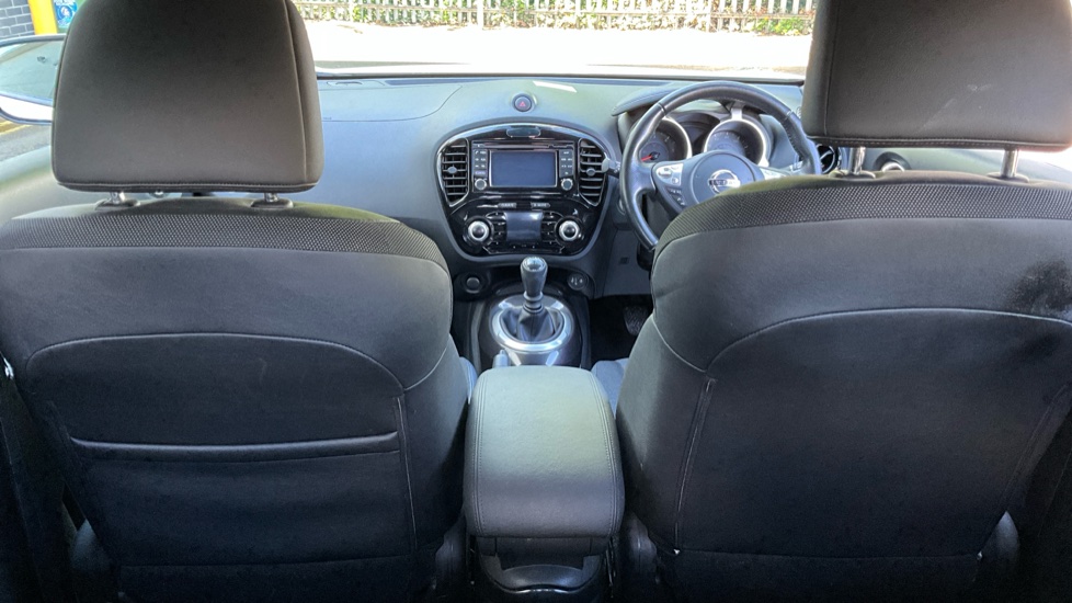 Nissan Juke 1.5 dCi N-Connecta 5dr Diesel Hatchback - Image 21