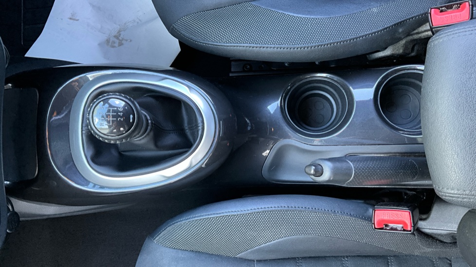 Nissan Juke 1.5 dCi N-Connecta 5dr Diesel Hatchback - Image 24