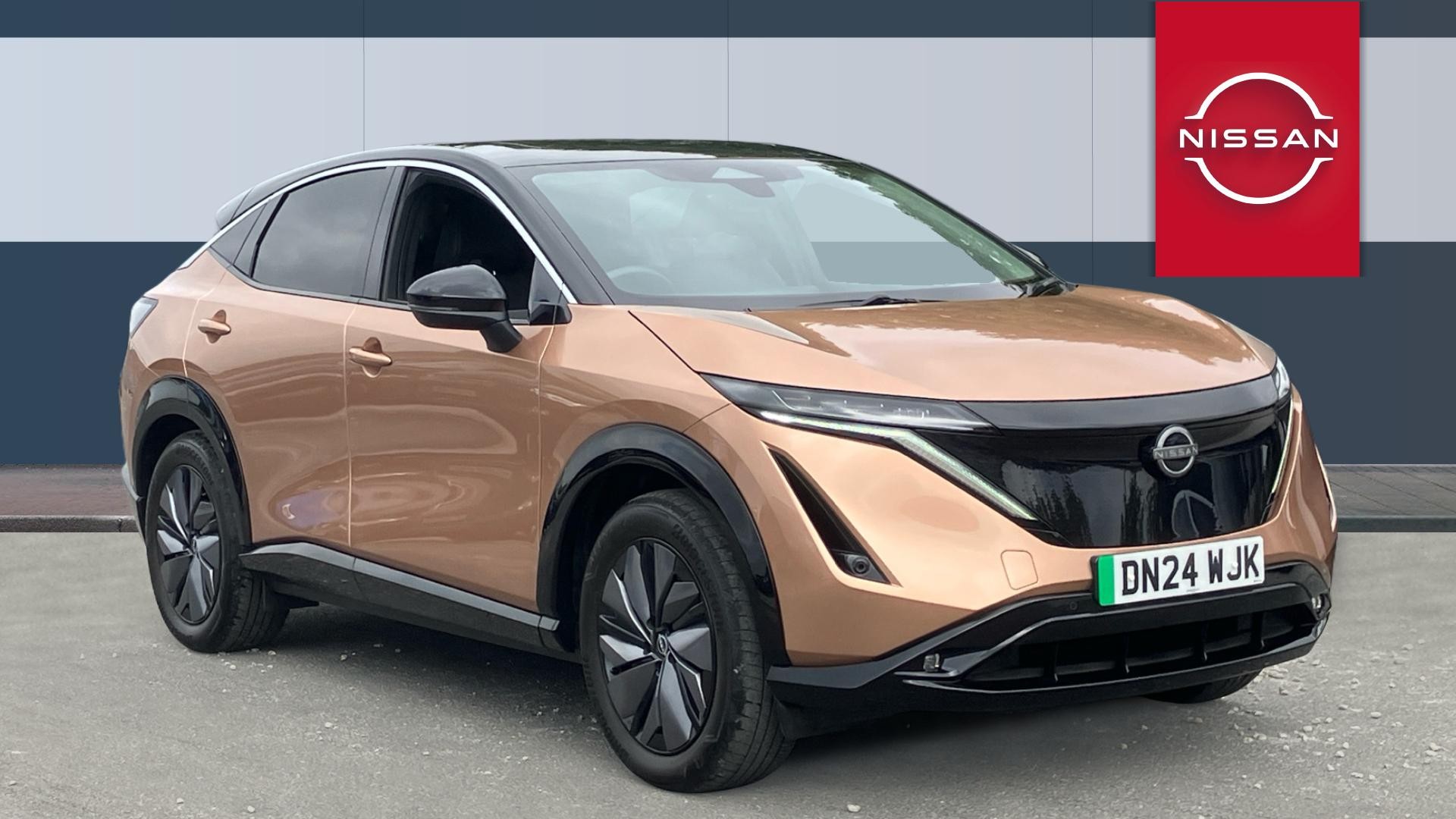 Nissan Ariya listing photo
