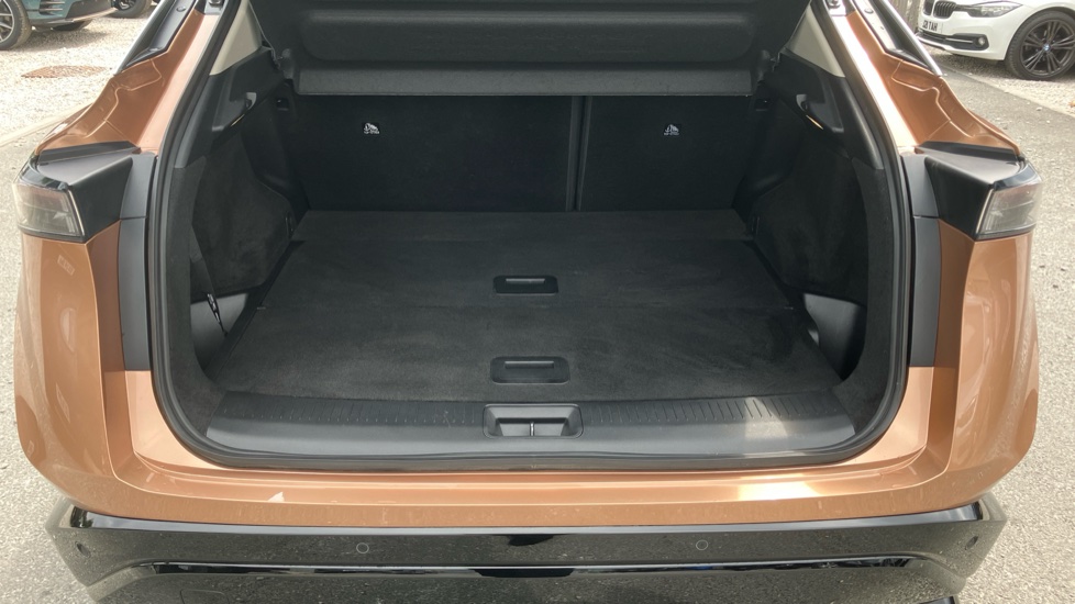 Nissan ARIYA 160kW Advance 63kWh 22kWCh 5dr Auto Electric Hatchback - Image 4
