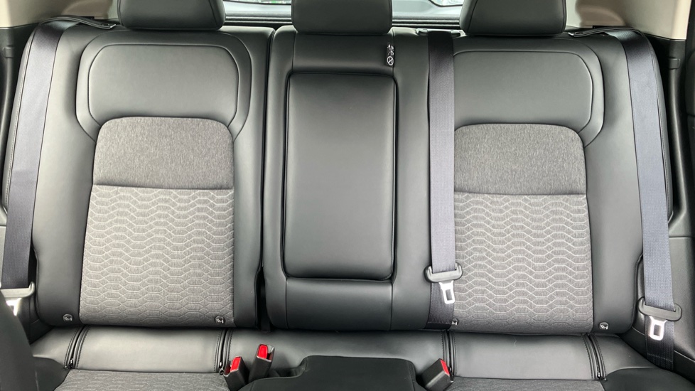 Nissan ARIYA 160kW Advance 63kWh 22kWCh 5dr Auto Electric Hatchback - Image 15