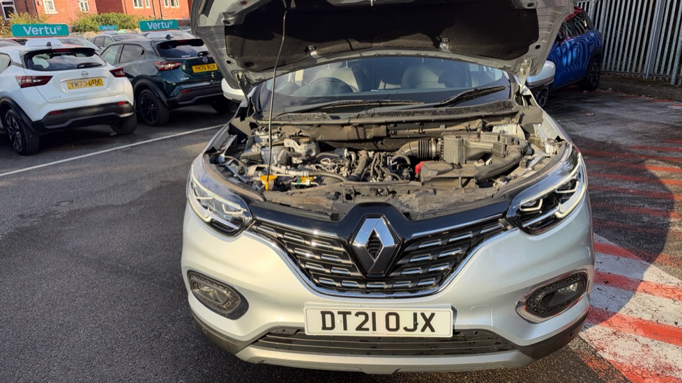 Renault Kadjar 1.3 TCE GT Line 5dr Petrol Hatchback - Image 8