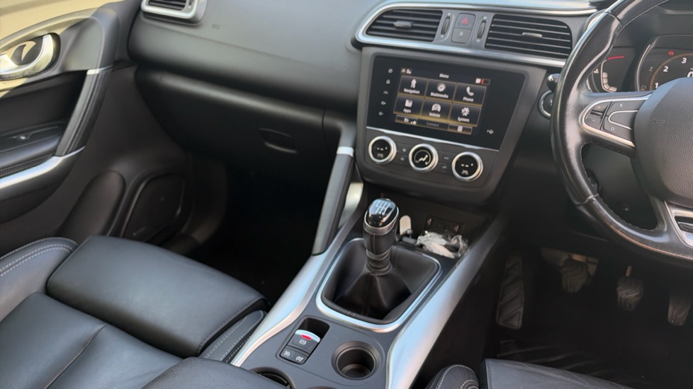 Renault Kadjar 1.3 TCE GT Line 5dr Petrol Hatchback - Image 14