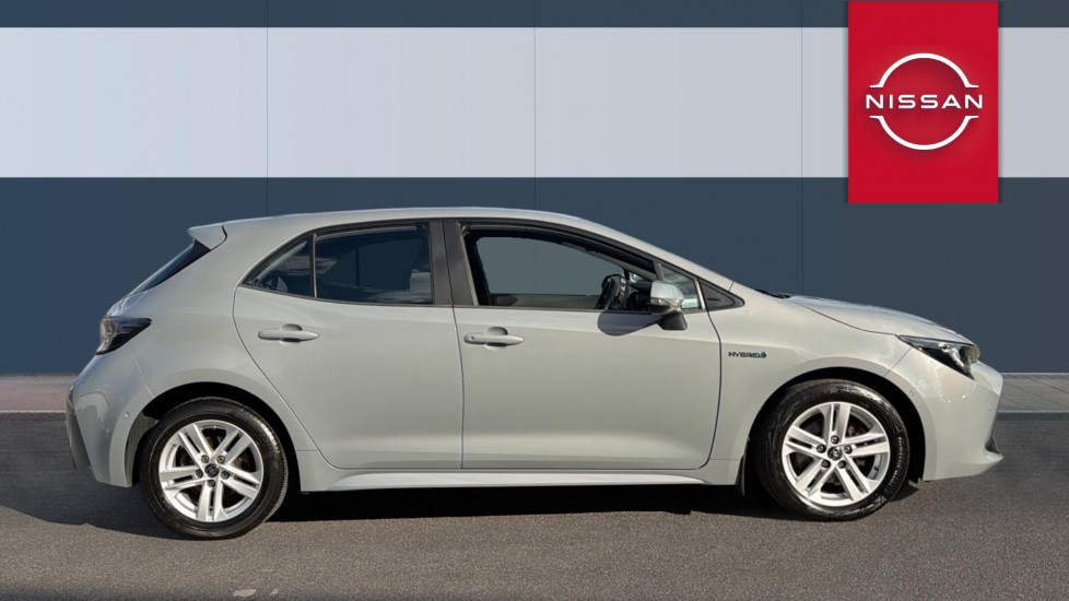 Toyota Corolla 1.8 VVT-i Hybrid Icon Tech 5dr CVT Hybrid Hatchback - Image 5