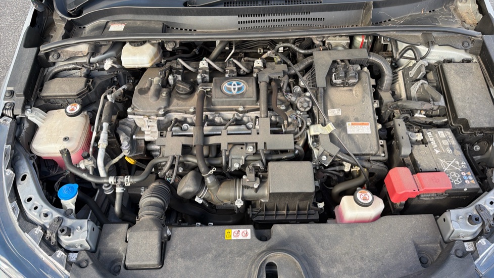 Toyota Corolla 1.8 VVT-i Hybrid Icon Tech 5dr CVT Hybrid Hatchback - Image 8