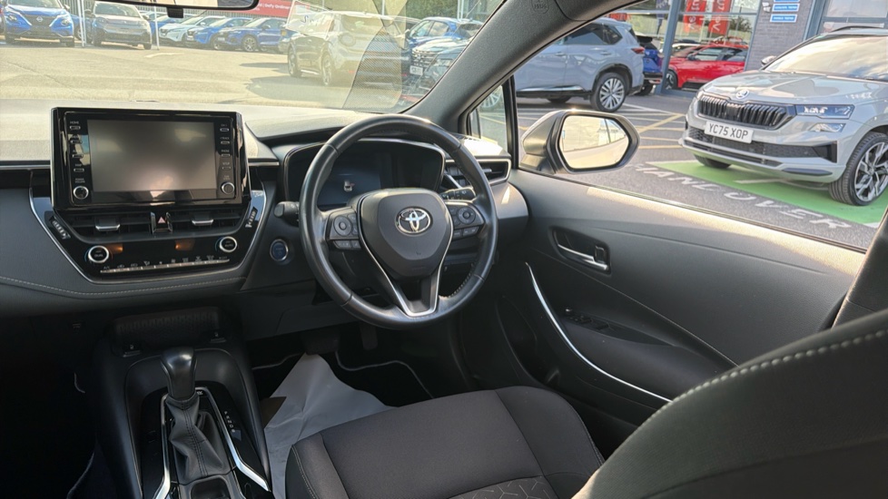 Toyota Corolla 1.8 VVT-i Hybrid Icon Tech 5dr CVT Hybrid Hatchback - Image 9