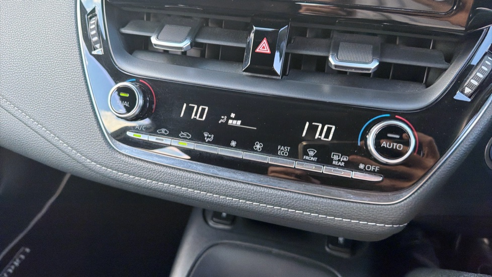 Toyota Corolla 1.8 VVT-i Hybrid Icon Tech 5dr CVT Hybrid Hatchback - Image 28