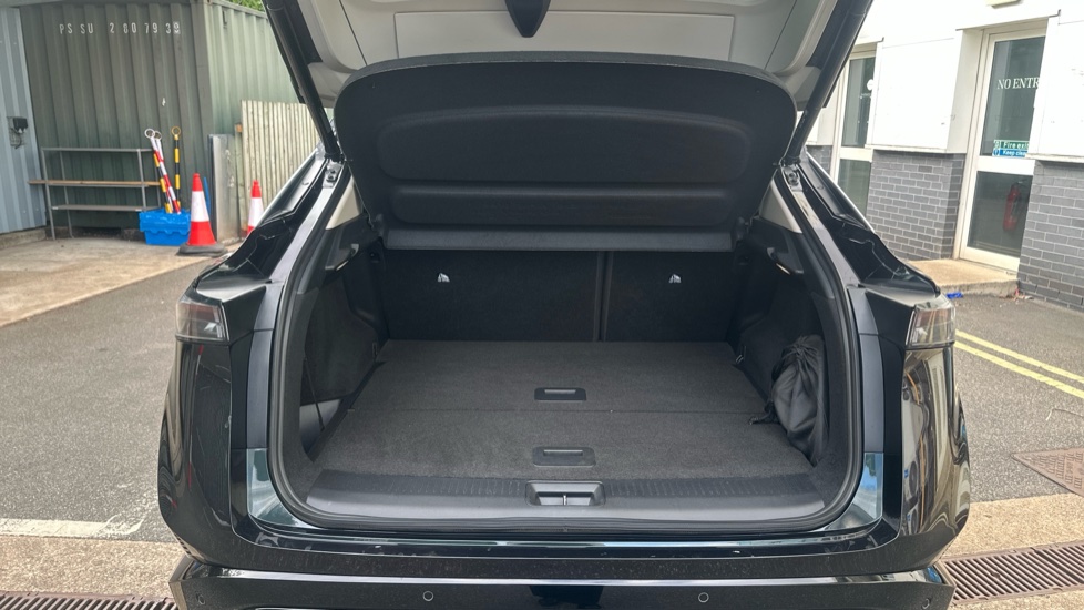 Nissan ARIYA 160kW Advance 63kWh 22kWCh 5dr Auto Electric Hatchback - Image 4