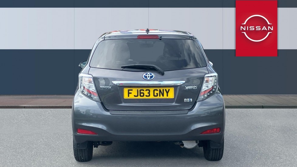 Toyota Yaris 1.5 VVT-i Hybrid T4 5dr CVT Hybrid Hatchback - Image 6