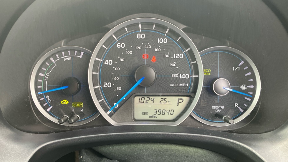 Toyota Yaris 1.5 VVT-i Hybrid T4 5dr CVT Hybrid Hatchback - Image 18