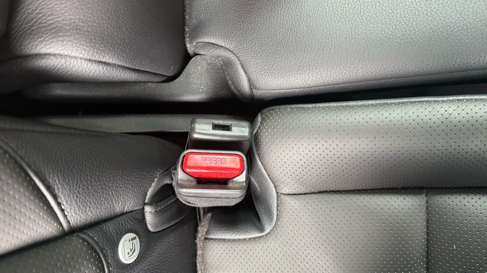 Honda HR-V 1.5 i-VTEC SE CVT 5dr Petrol Hatchback - Image 17